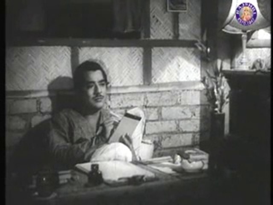 Ab Kya Misaal Doon - Meena Kumari & Pradeep Kumar - Aarti