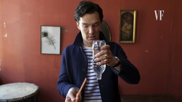 Tour de magie par l'acteur Benedict Cumberbatch - Sherlock holmes