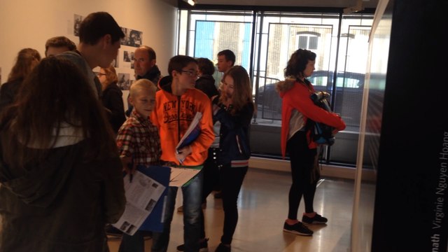 Prix Bayeux-Calvados : les scolaire découvrent les expositions