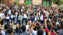 Pakistani Mahira Khan Dancing in College along Students & Fans Lahore 2016 | Movie Trailers