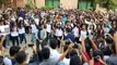 Pakistani Mahira Khan Dancing in College along Students & Fans Lahore 2016   YouTube