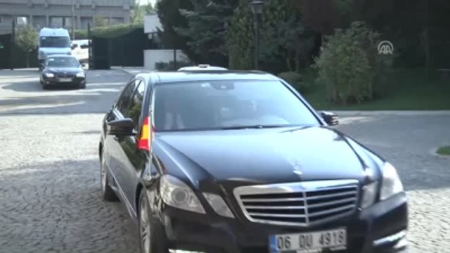 Dışişleri Bakanı Çavuşoğlu, İspanya Dışişleri Bakanı Jose Manuel Garcia-Margallo ile Bir Araya Geldi
