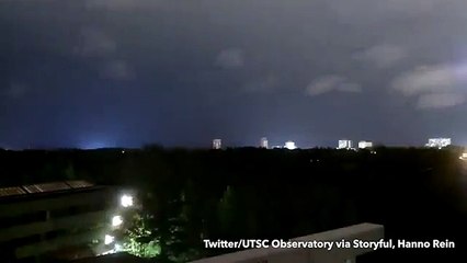 Huge fireball streaking across the Canada sky sparks fears of plane crash