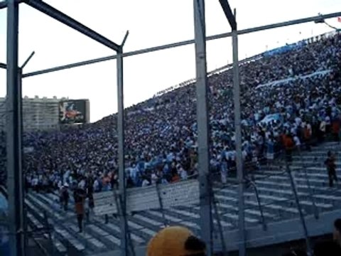 Om-Rennes Entrée des joueurs! Tifos!!!!