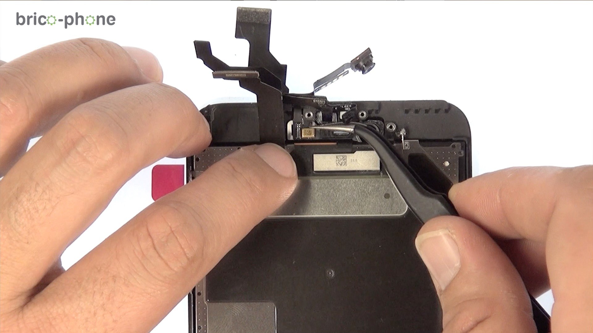 iPhone 6S Plus : comment changer la nappe FaceTime (caméra avant, hp  interne, capteurs de proximité et luminosité et micro d'ambiance) - Vidéo  Dailymotion