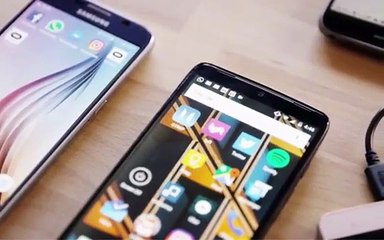 Converting smartphone into a laptop for