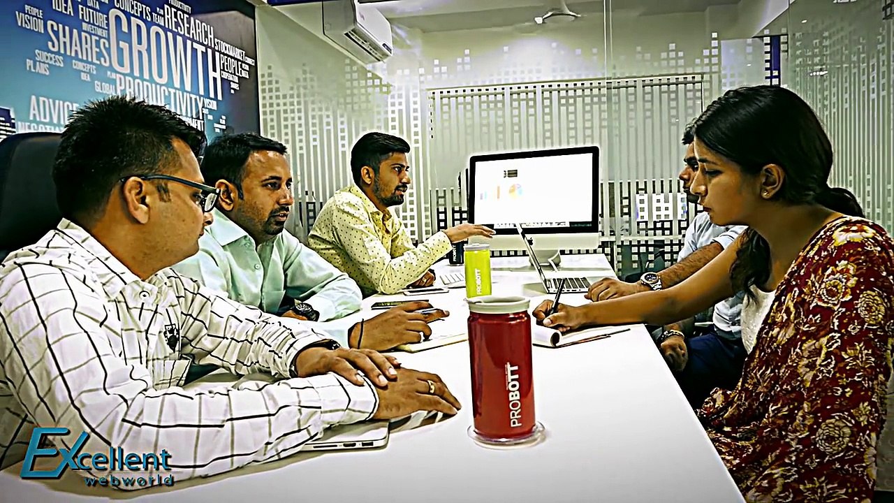Excellent WebWorld New Office with new style and look for IT infrastructure