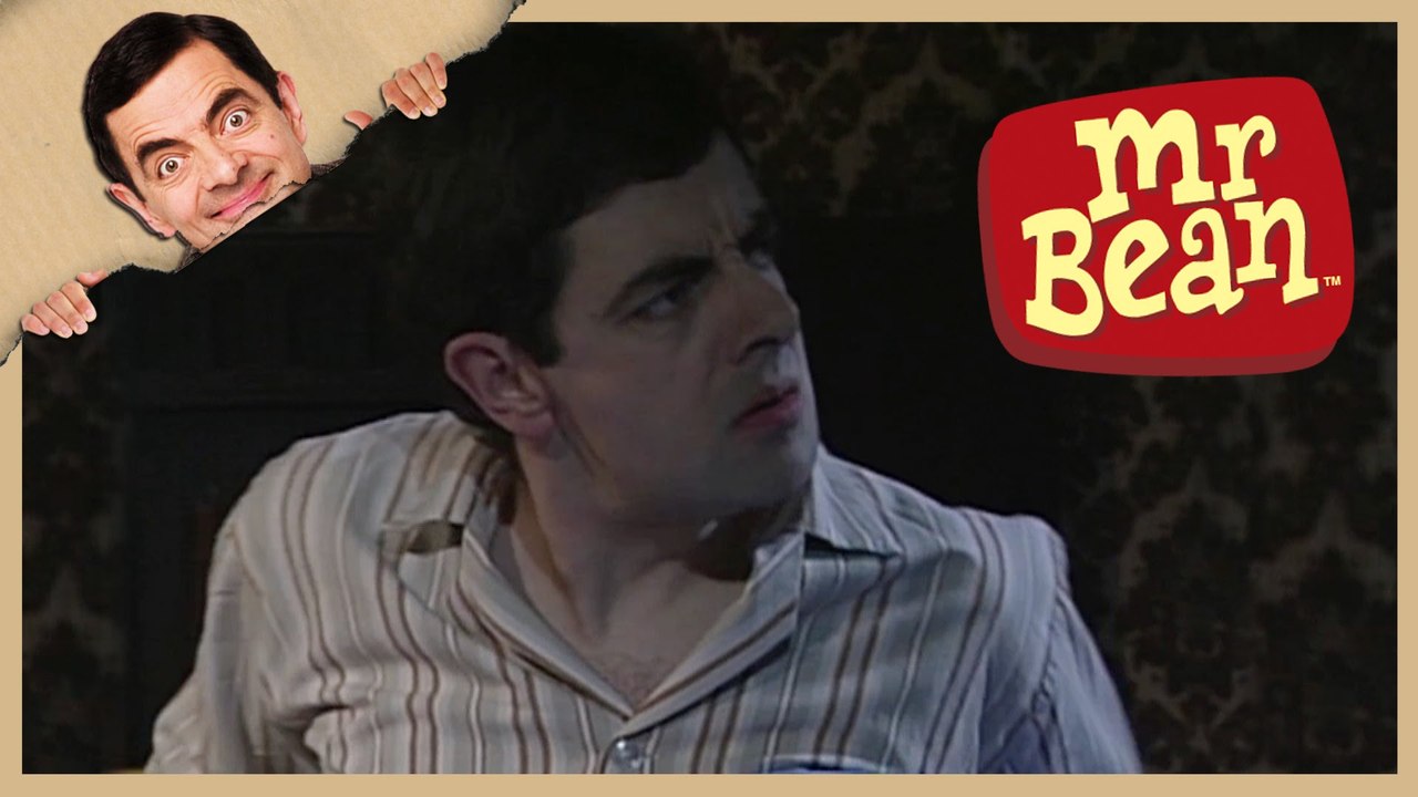 Mr. Bean - Goes to bed