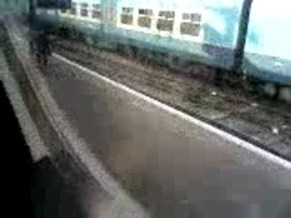 Vers le train To the train