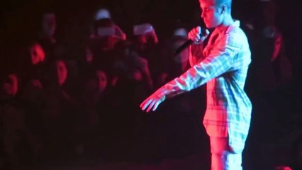 Justin Bieber - Hold Tight(LIVE Purpose World Tour @Belgium, Oct 05)
