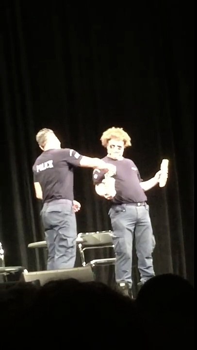 Markos seferlis agapi mono( αγαπη μονο!!!!σεφερλης)