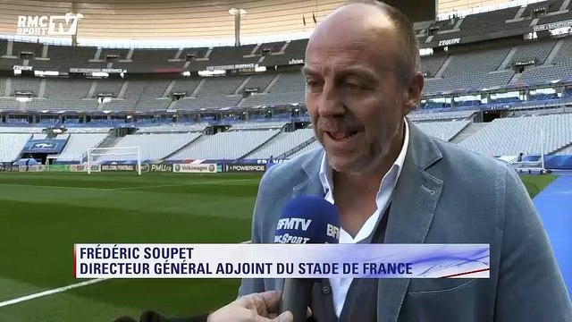 Bleus - La pelouse du Stade de France fait peau neuve
