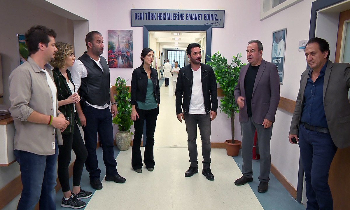 Arka Sokaklar 411. Bölüm - Hakan herkesi şaşırttı!