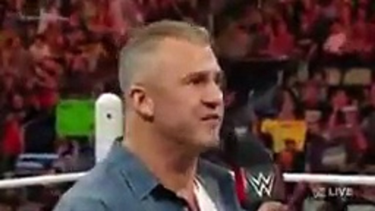 Shane McMahon fights back against The Undertaker Raw, March 14, 2016