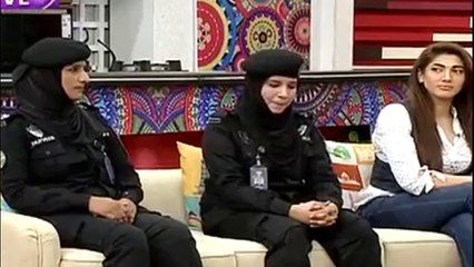 Tum Kutay Ki Bachi Ho Women Abusing In Live Show Must Watch