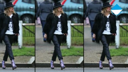 Hacked private pictures of Kate Moss floats online