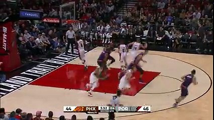 Devin Booker Drops 34 Points in Portland