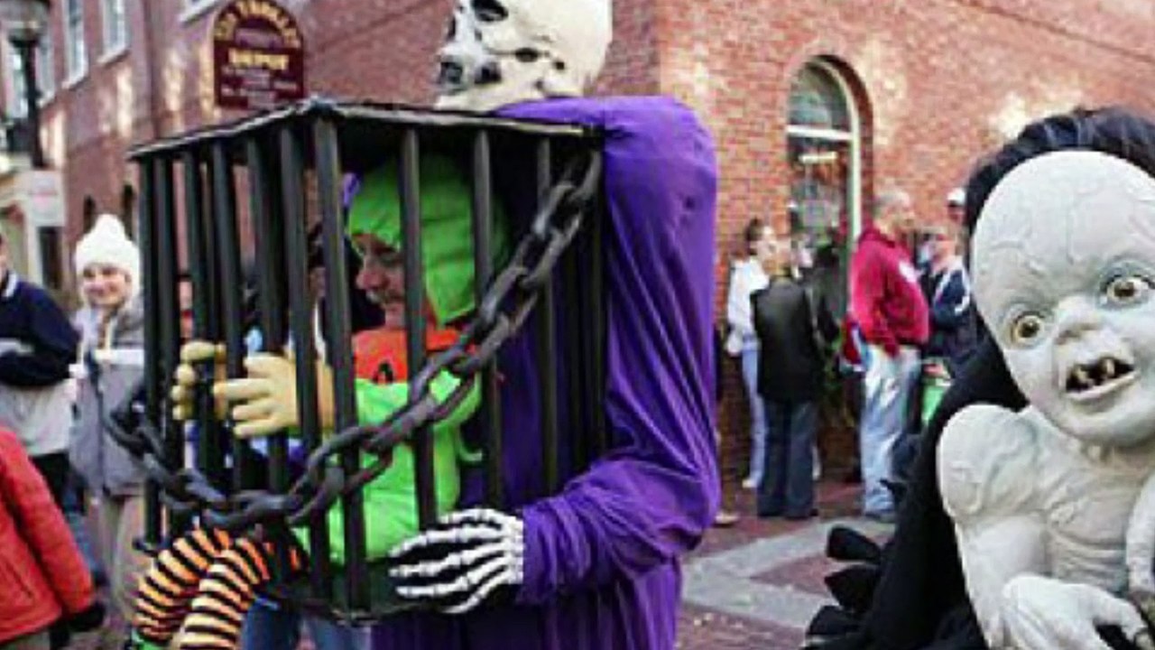 10 Spooky Facts About Halloween