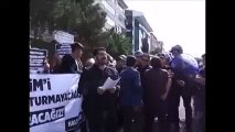 Ankara katliamını protesto eden Halkevleri üyelerine polis