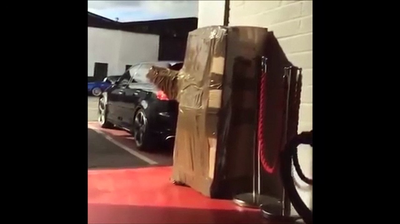 Vous ne verrez jamais une voiture aussi propre que celle-ci