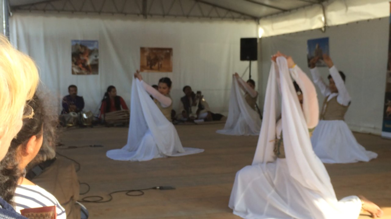 Aamad Dance à Montilly