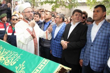 Boydak Kardeşler Annesinin Cenazesine Kelepçeli Getirildi