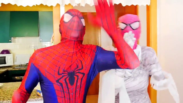 Spiderman vs Pink Spidergirl vs Mummy Pranks in Real Life! Superhero ft Frozen Elsa Pregnant