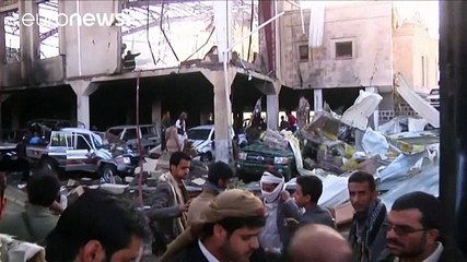 'Scores killed' in attack on Yemen funeral hall