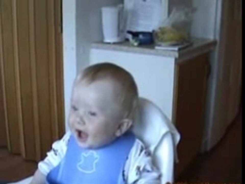 rire de bebe