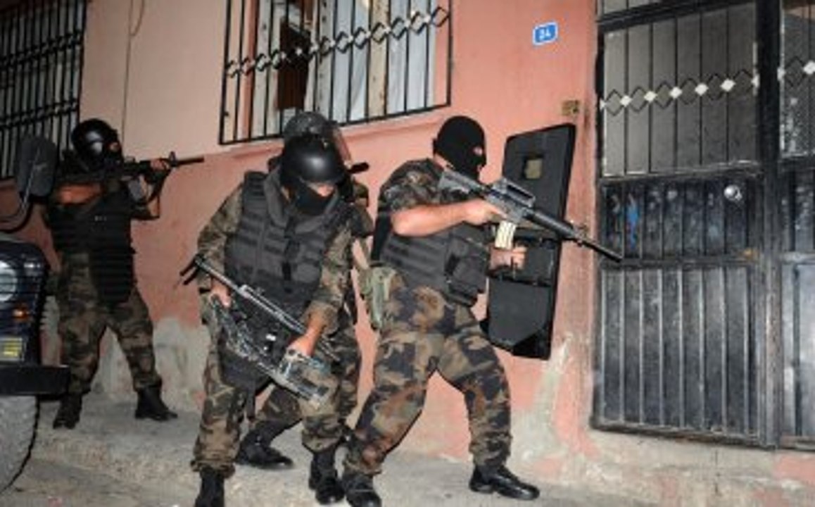 4 İlde Dev Operasyon! 2 Tondan Fazla Uyuşturucu Ele Geçirildi