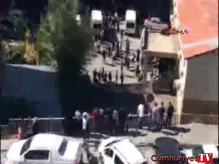 Şemdinli'deki bombalı saldırıda yaralılar hastaneye böyle getirildi