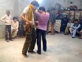 peshawar dj faraz khan dance by pushto song  Qarara rasha