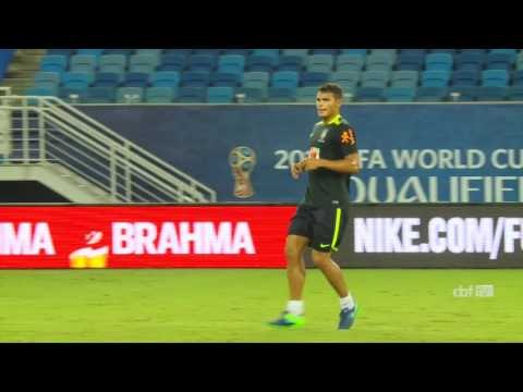 Após folga, Seleção Brasileira volta a treinar na Arena