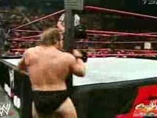 2005 - WWE - Batista vs Snitsky