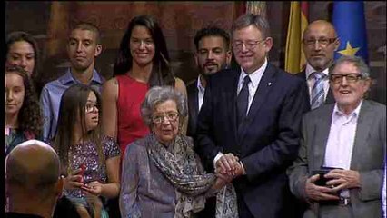 Ximo Puig pide a los valencianos "unidad" y que "no bajen los brazos"