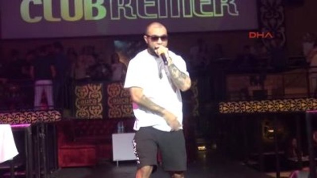 Kemer'de Tatilciler Mc Doni ile Eğlendi