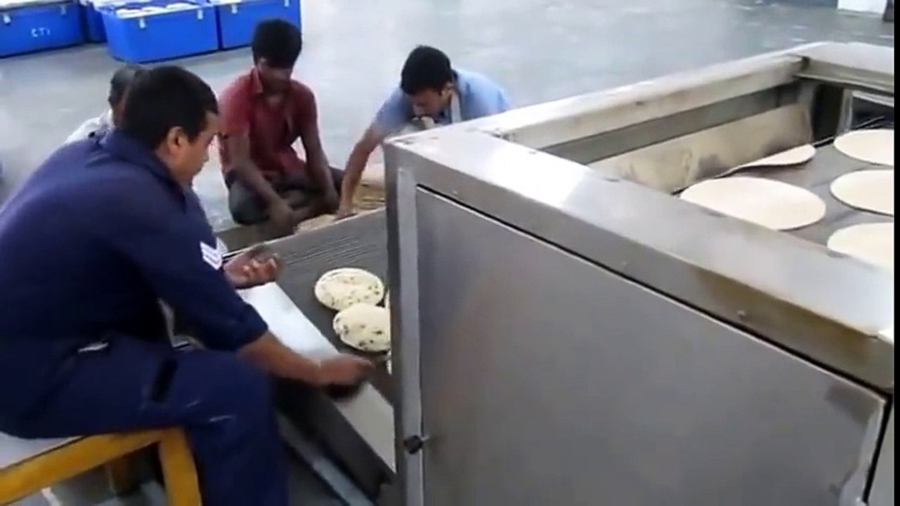 ‫خوشخبری۔۔اب روٹی گھر پر  پکانے کی ضرورت نہی_2