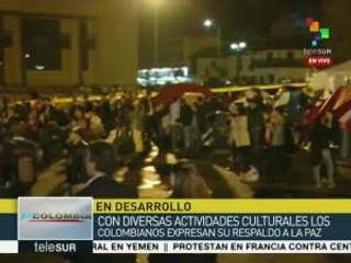 Ciudadanos de Colombia realizan un campamento por la paz