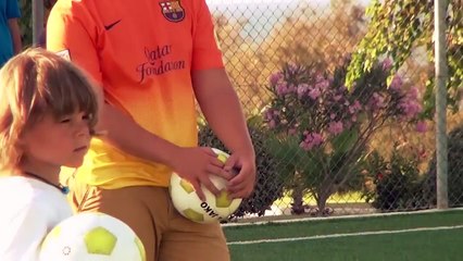 S2 TV - Workshops, Tutorials, Learn football tricks and skills