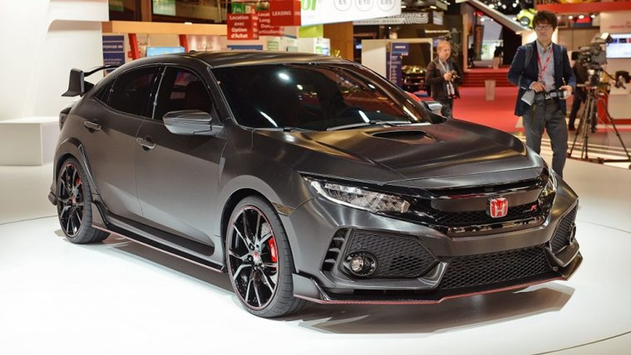 Honda Civic Type R Prototype_ The Prototype breaks cover in Paris.