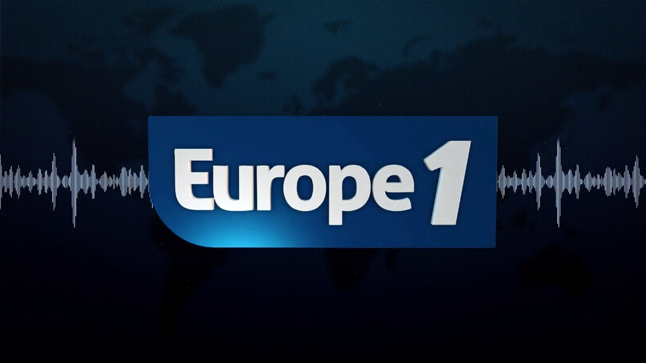 François Hollande inaugure le nouveau centre lo...