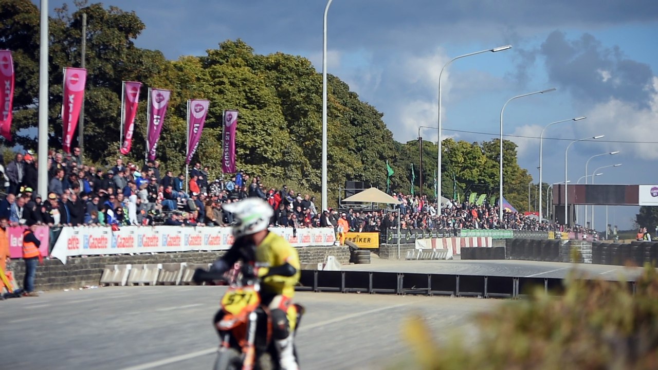 Mettet: Superbiker 2016