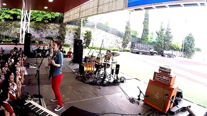 FREE FALLING-THE WARNING  ORIGINAL SONG