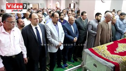 محافظ المنوفية يتقدم جنازة النائبه أميرة رفعت