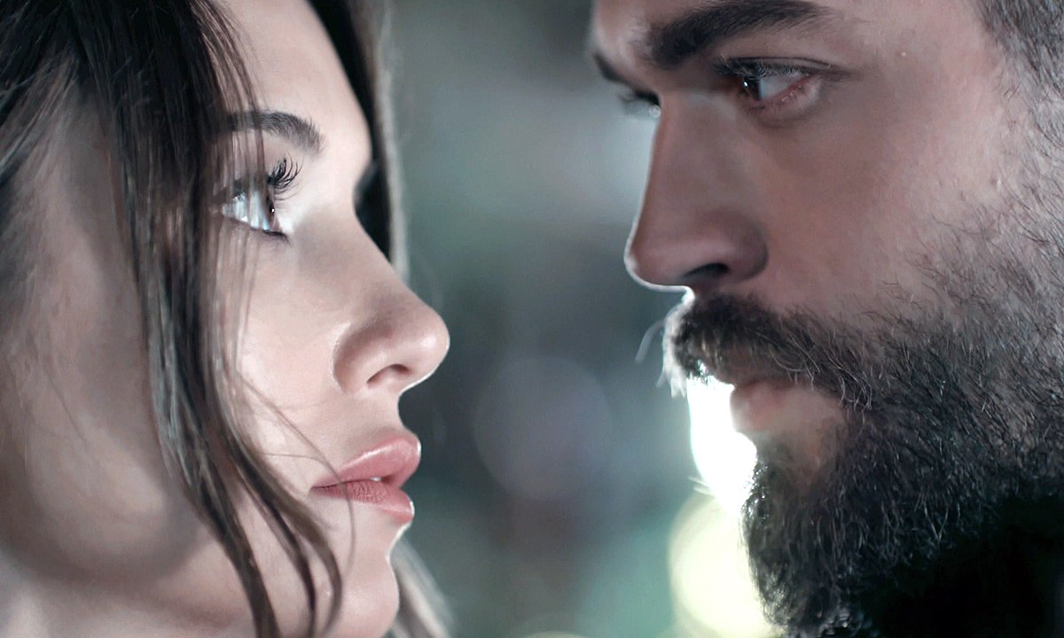 Tatlı İntikam 25. Bölüm - Cem Adrian - Beni Affet Bu Gece