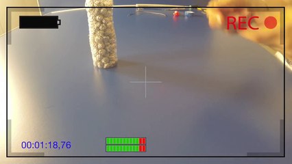 Experimento Botella de Leyden cargado con globo