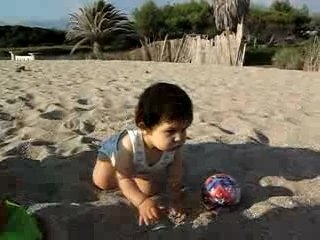 je marche dans le sable