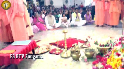 BIG B FAMILY VISIT RAMAKRISHNA MISSION DURGA PUJA PANDAL FOR BLESSING