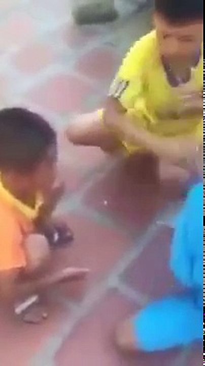 Funny kids slapping games