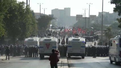 Ankara Garı Önündeki Terör Saldırısı - Polis Müdahalesi (1)